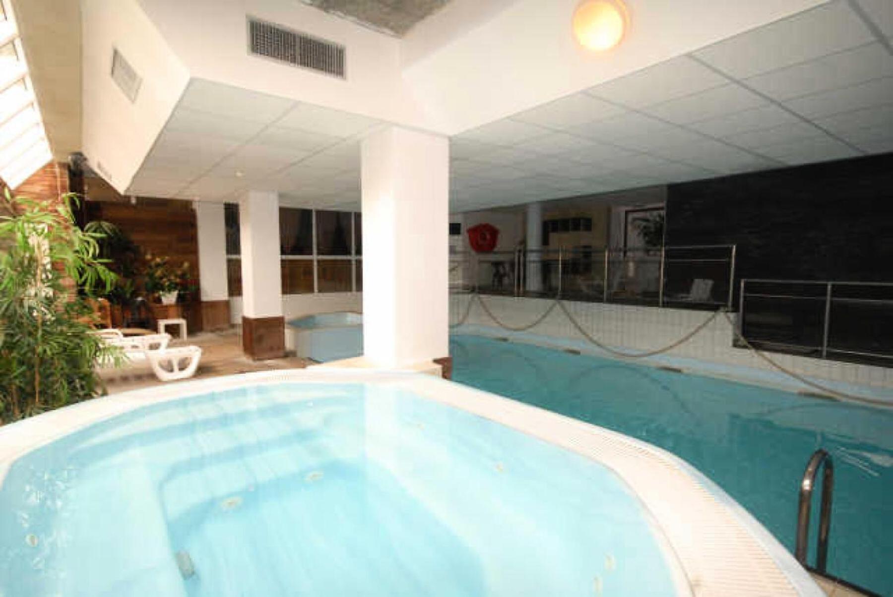 Le - Piscine 12 - Pour 4 Personnes Mae-8724 Gourette
